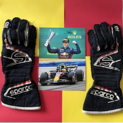 Isack Hadjar gants Formule...